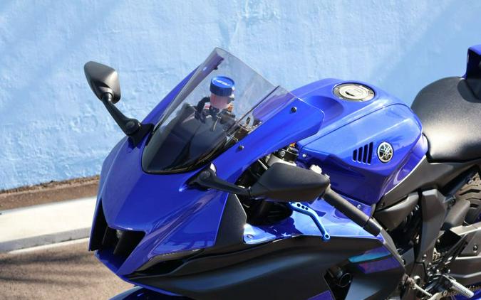 2024 YAMAHA R7