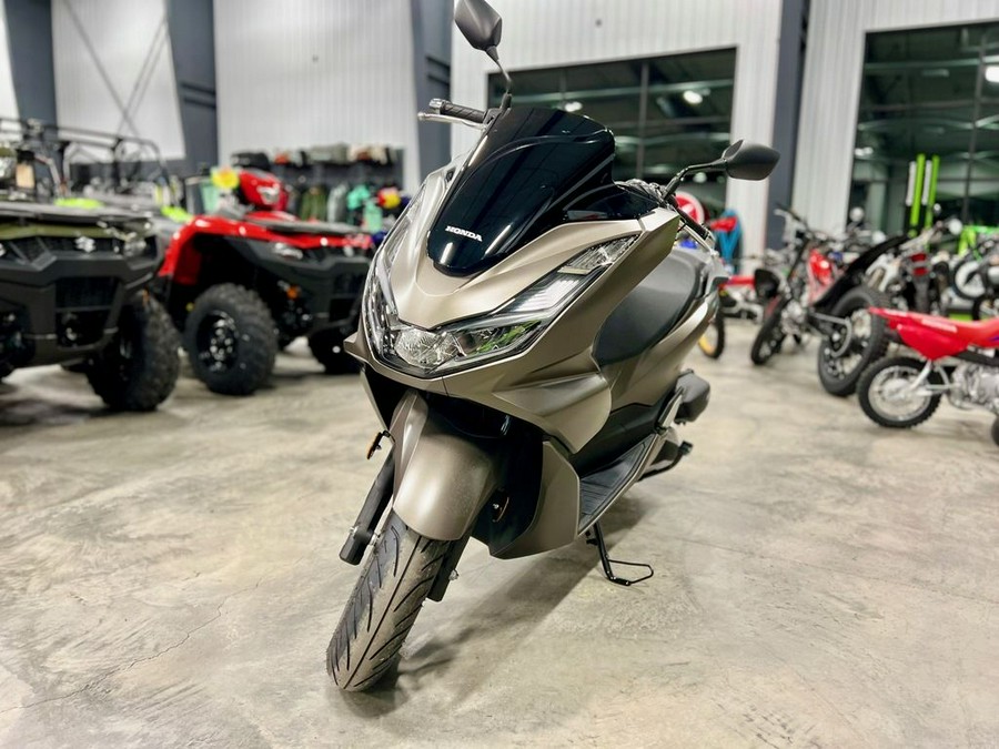 2023 Honda PCX ABS