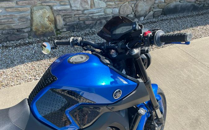 2016 Yamaha FZ-09