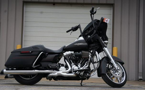 2015 Harley-Davidson FLHXS - Street Glide Special