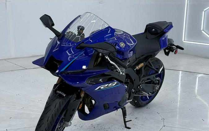 2027 Yamaha YZF R9