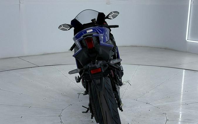 2027 Yamaha YZF R9