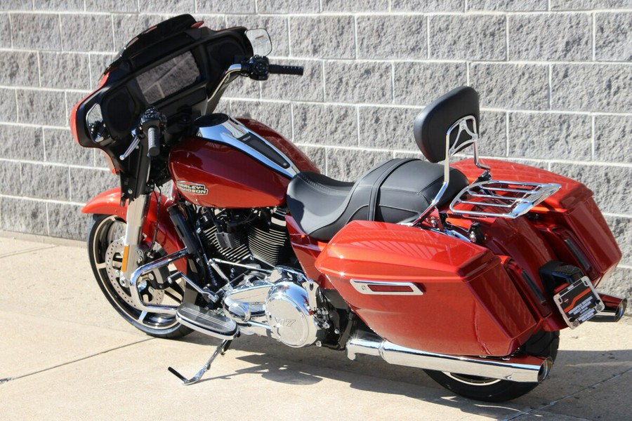 FLHX 2024 Street Glide®