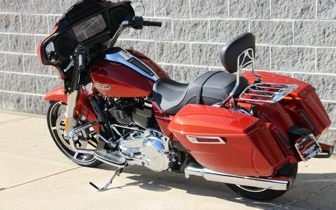 FLHX 2024 Street Glide®