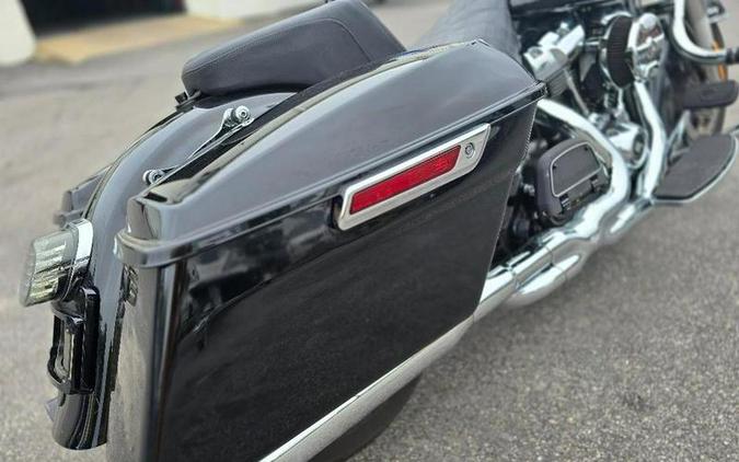 2019 Harley-Davidson® FLHR - Road King®