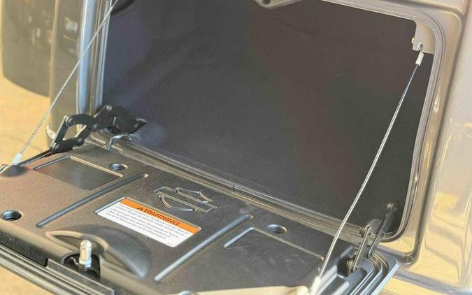 2021 Harley-Davidson® FLHTCUTG - Tri Glide® Ultra