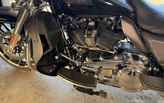 2021 Harley-Davidson® FLHTCUTG - Tri Glide® Ultra