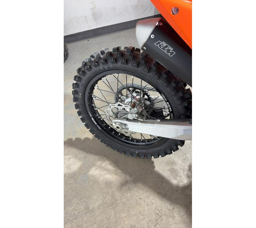 2025 KTM 300 SX