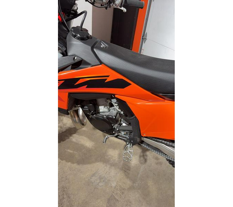 2025 KTM 300 SX