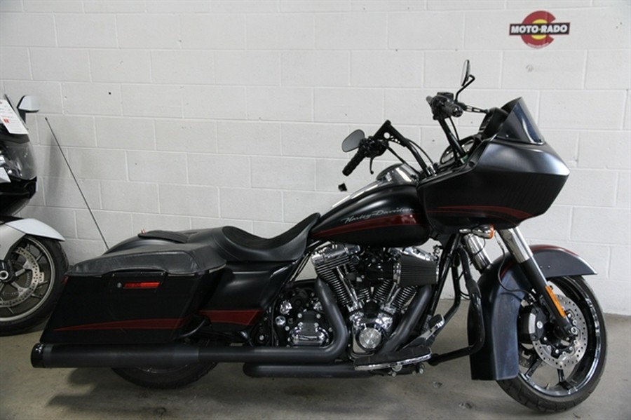 2011 HARLEY DAVIDSON ROAD GLIDE CUSTOM