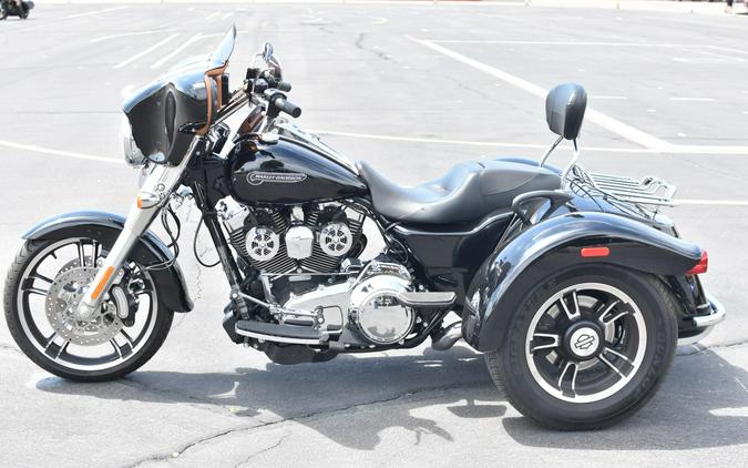 2016 Harley-Davidson Freewheeler Black FLRT