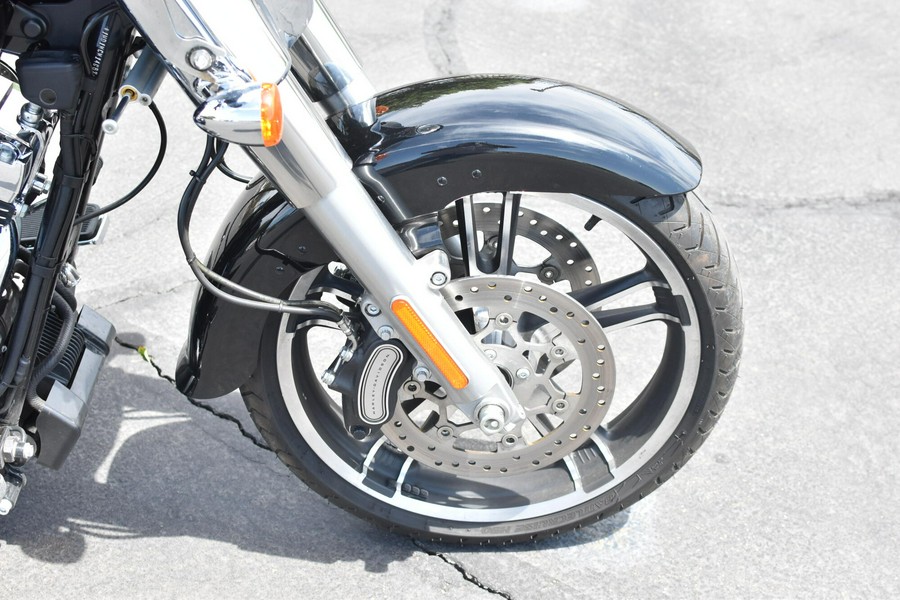 2016 Harley-Davidson Freewheeler Black FLRT