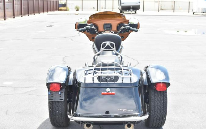 2016 Harley-Davidson Freewheeler Black FLRT