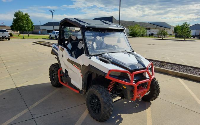 2021 Polaris GENERAL® 1000 Deluxe