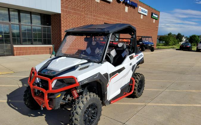 2021 Polaris GENERAL® 1000 Deluxe