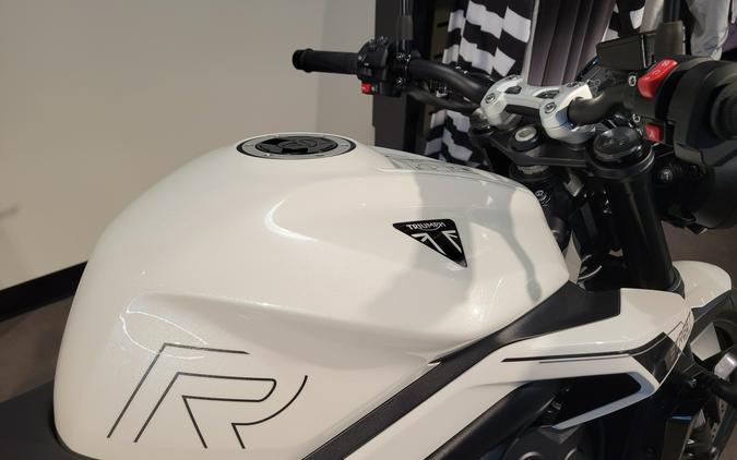 2024 Triumph STREET TRIPLE R