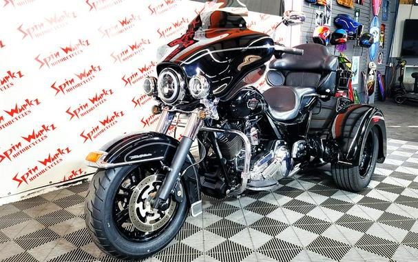 2011 Harley Davidson Triglide Flhtcutg