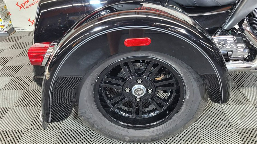 2011 Harley Davidson Triglide Flhtcutg