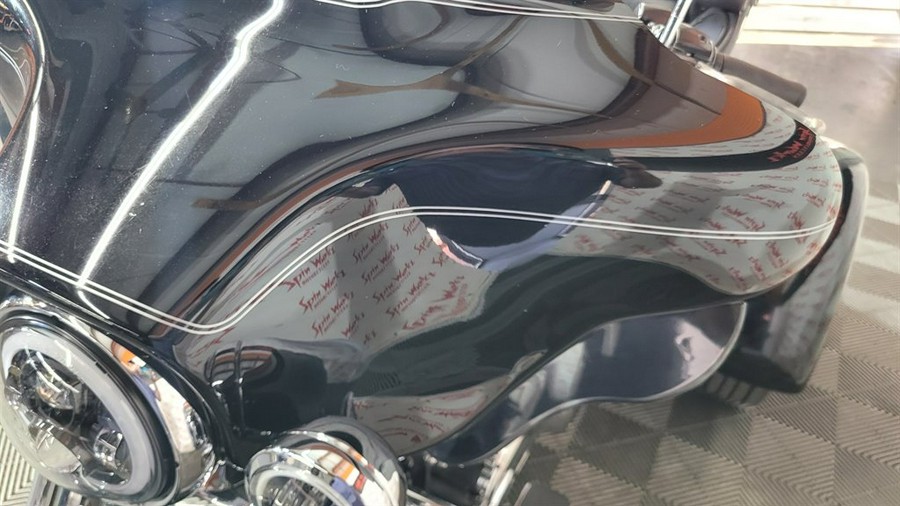 2011 Harley Davidson Triglide Flhtcutg