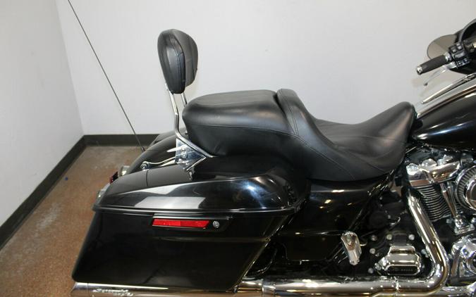 Harley-Davidson® Street Glide® 2017 BLACK
