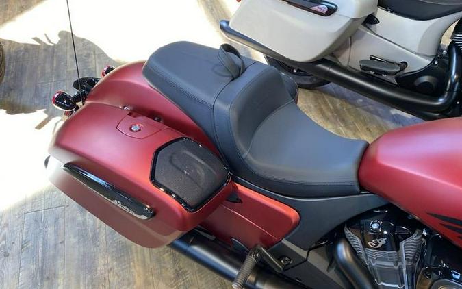 2024 Indian Motorcycle® Challenger® Dark Horse® w/PowerBand Audio Pkg Sunset Red Smoke