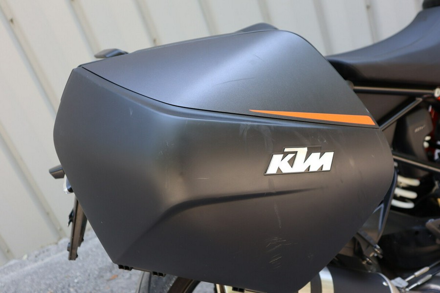 2019 KTM Super Duke Gt