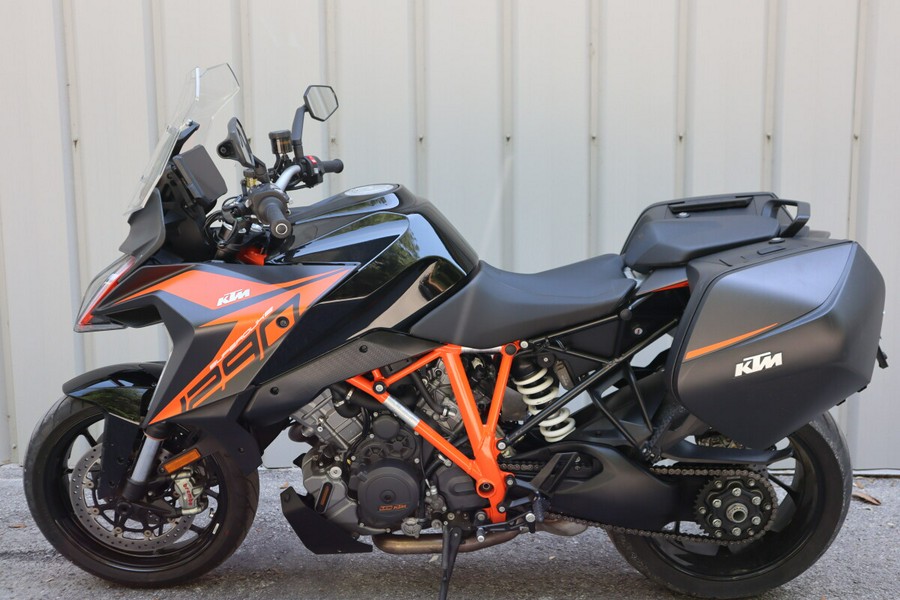 2019 KTM Super Duke Gt