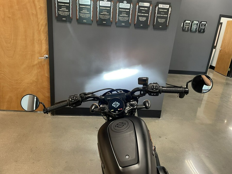 2024 Harley-Davidson® Nightster® Special Black Denim