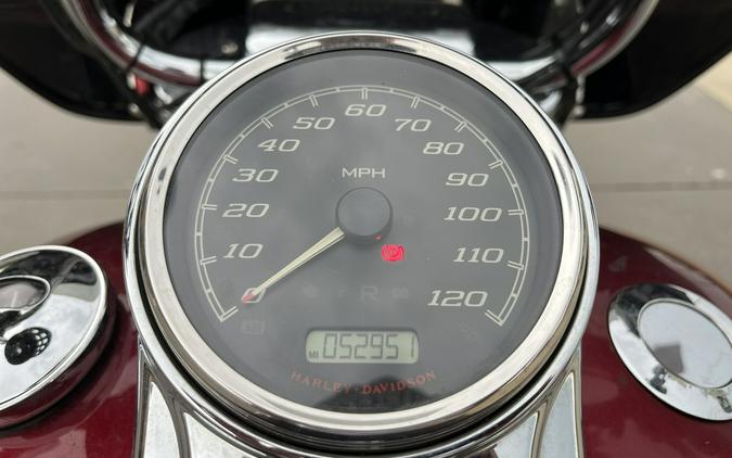 2016 Harley-Davidson® FLRT Freewheeler® Velocity Red Sunglow 855785