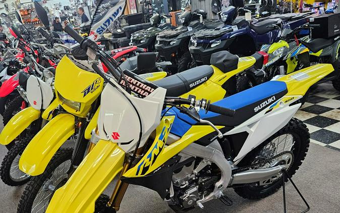 2024 Suzuki RM-Z450 First Look [with RM Army Kit]