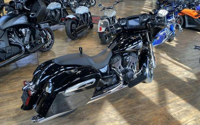 2024 Indian Motorcycle® Chieftain® Black Metallic