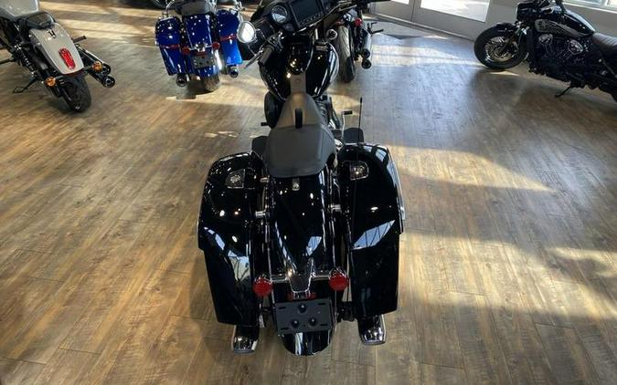 2024 Indian Motorcycle® Chieftain® Black Metallic