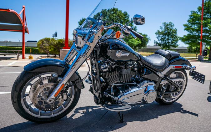 2024 Harley-Davidson Fat Boy 114 VIVID BLACK W/ PINSTRIPE