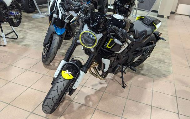 New 2024 CFMOTO 700CLX SPORT