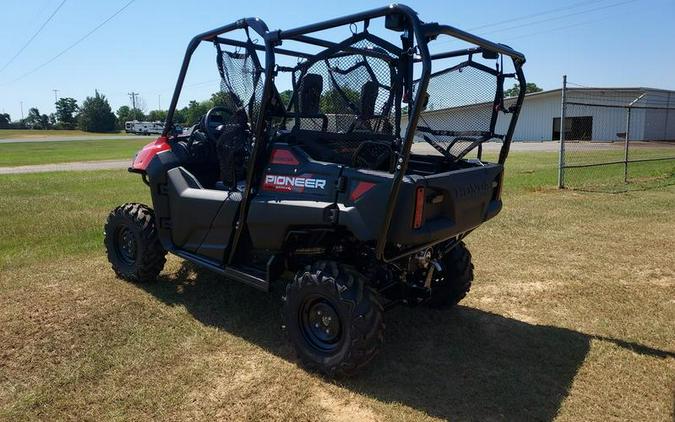 2025 Honda® Pioneer 700-4