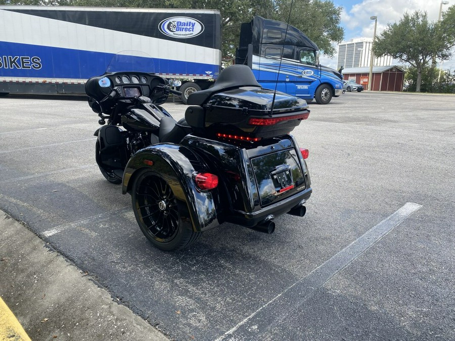 2025 Harley-Davidson® Tri Glide® Ultra
