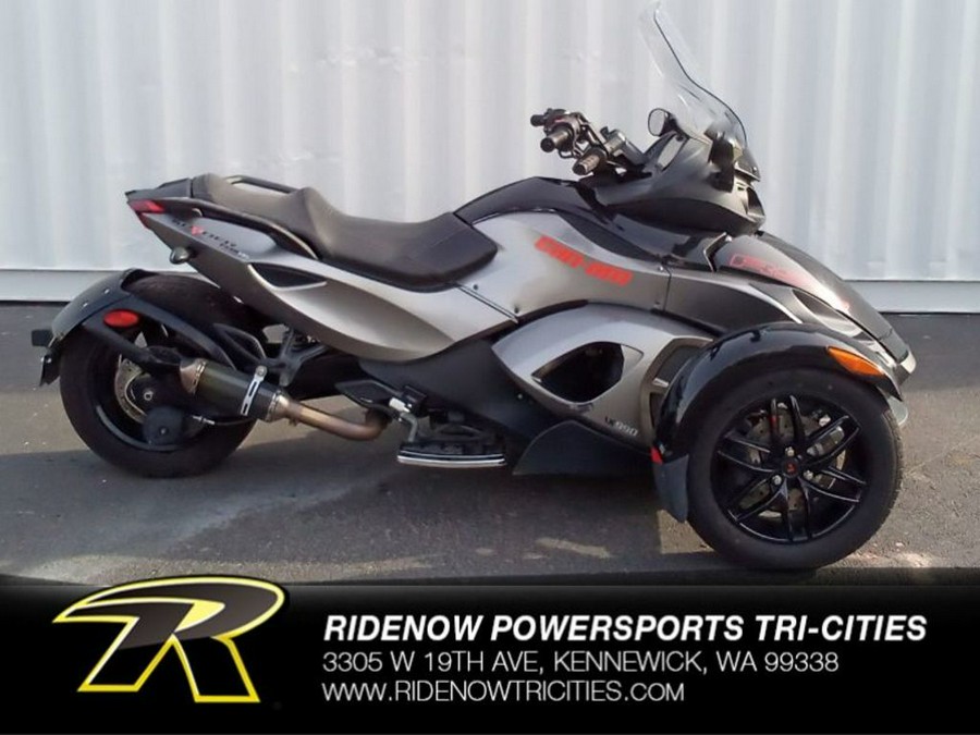 2011 Can-Am® Spyder Roadster RS-S