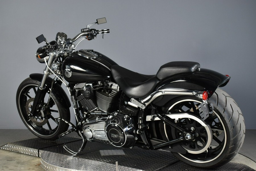 2015 Harley-Davidson Breakout