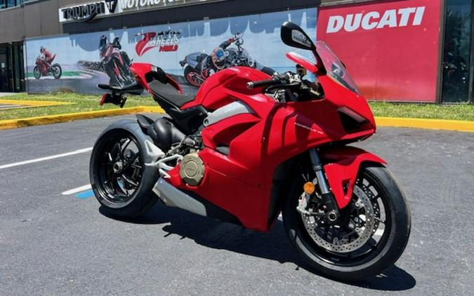 2019 Ducati Panigale V4 Ducati Red