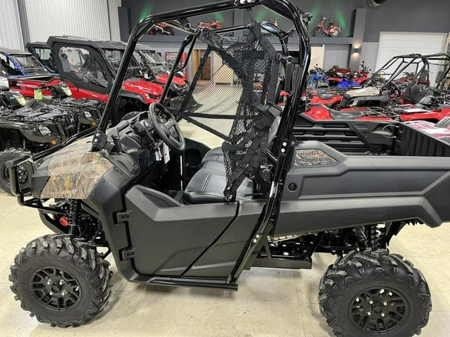 2025 Honda® Pioneer 700 Forest