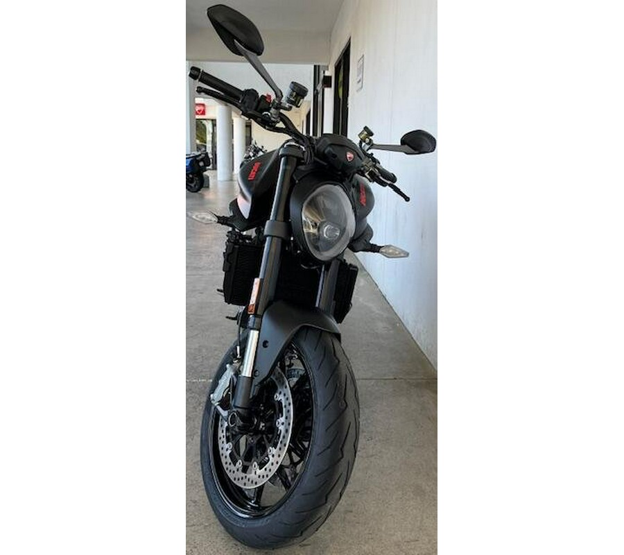 2025 Ducati Monster