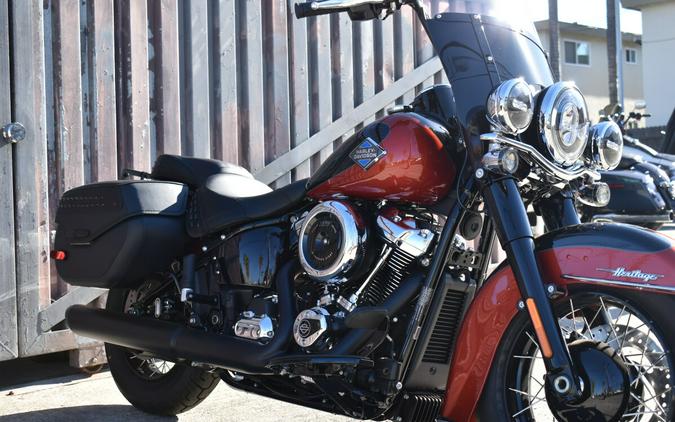 2025 Harley-Davidson® Heritage Classic FLHC