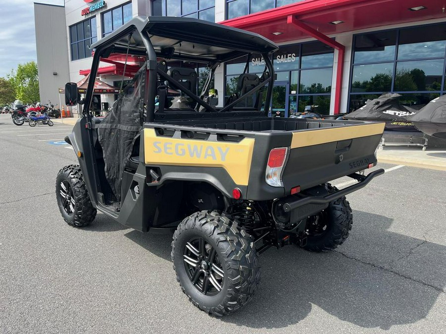 2025 Segway UT6 P
