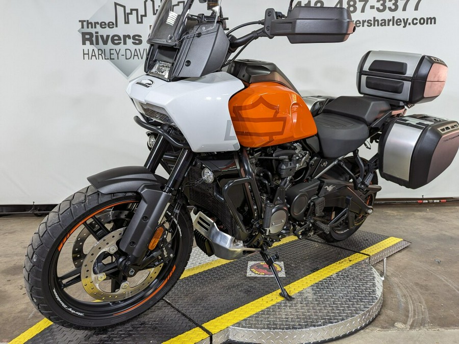 2021 Harley-Davidson Pan America™ 1250 Baja Orange/Stonewashed White Pearl