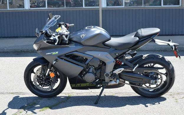 2025 Triumph Daytona 660 Satin Granite/Satin Black