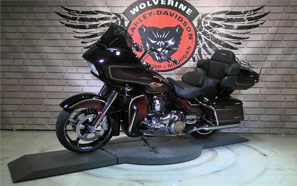 2023 Harley-Davidson CVO Road Glide Limited Anniversary