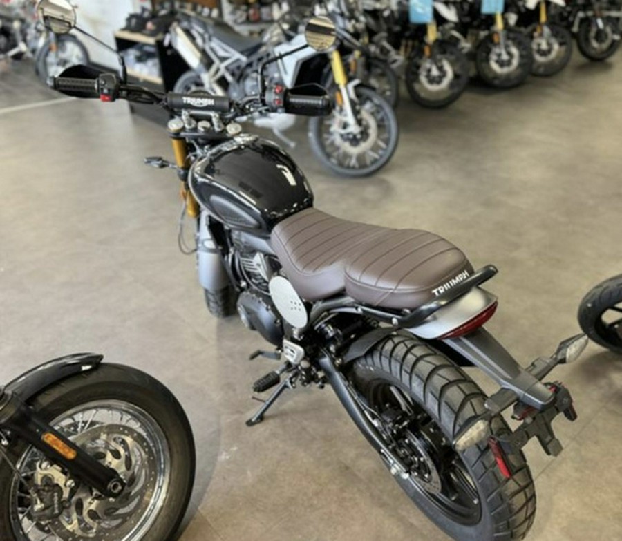 2025 Triumph Scrambler 400 X Phantom Black Silver Ice