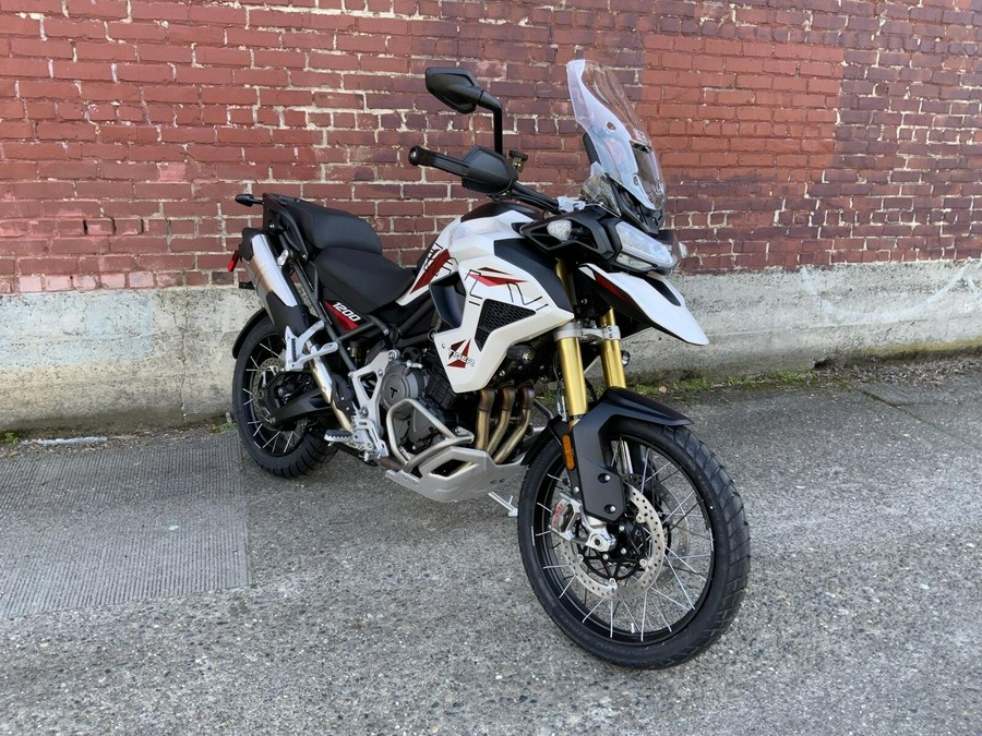 2026 Triumph TIGER 1200 DESERT EDITION