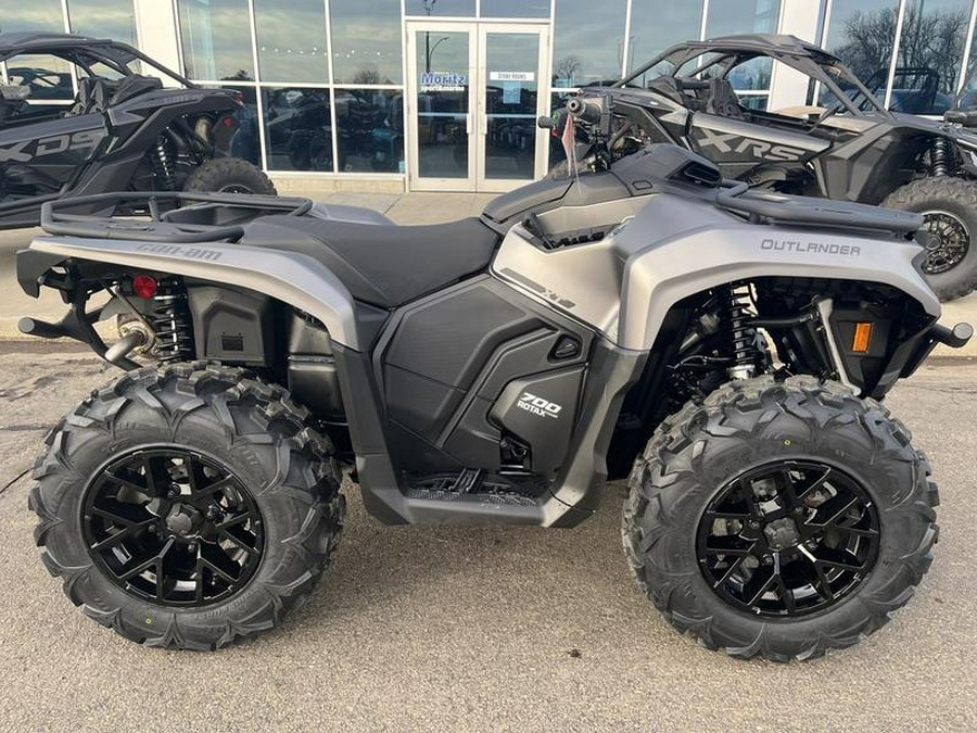 2026 Can-Am® 1GTA OUTLANDER