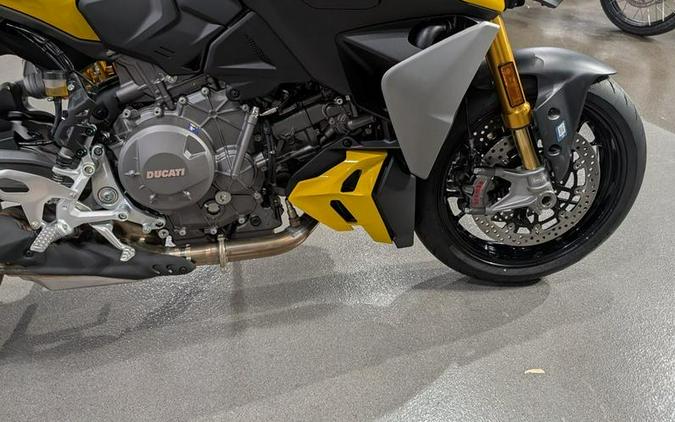 2026 Ducati Streetfighter V2 S Ducati Red